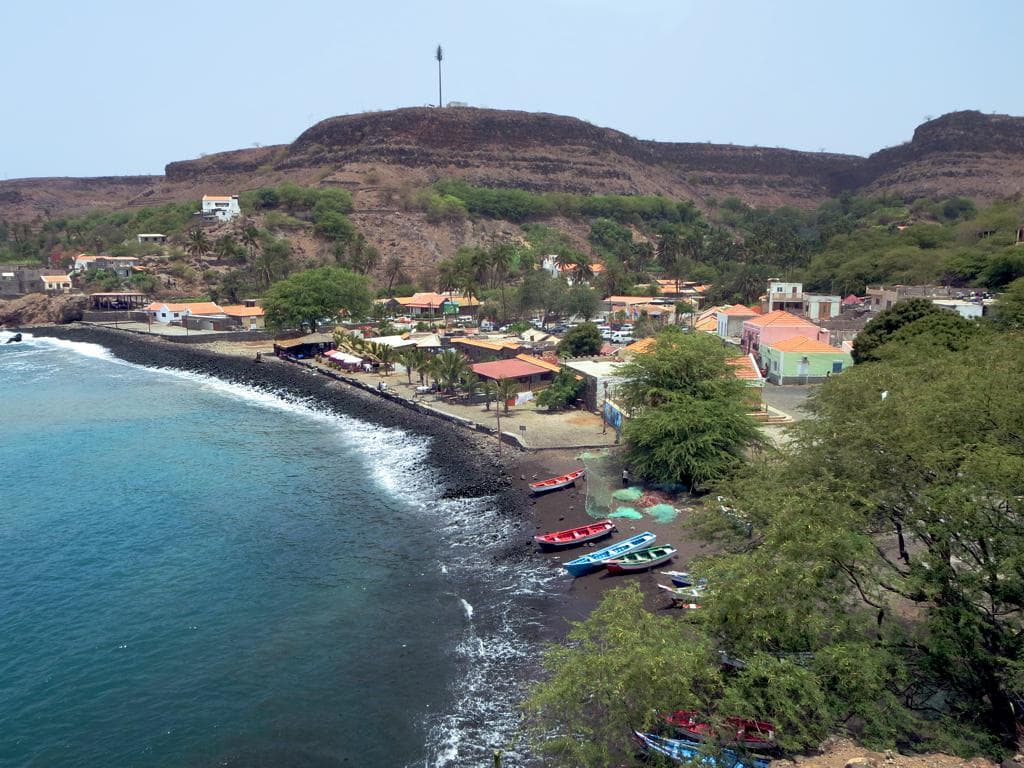 Vue de la ville de Praia, île de Santiago, Cap-Vert