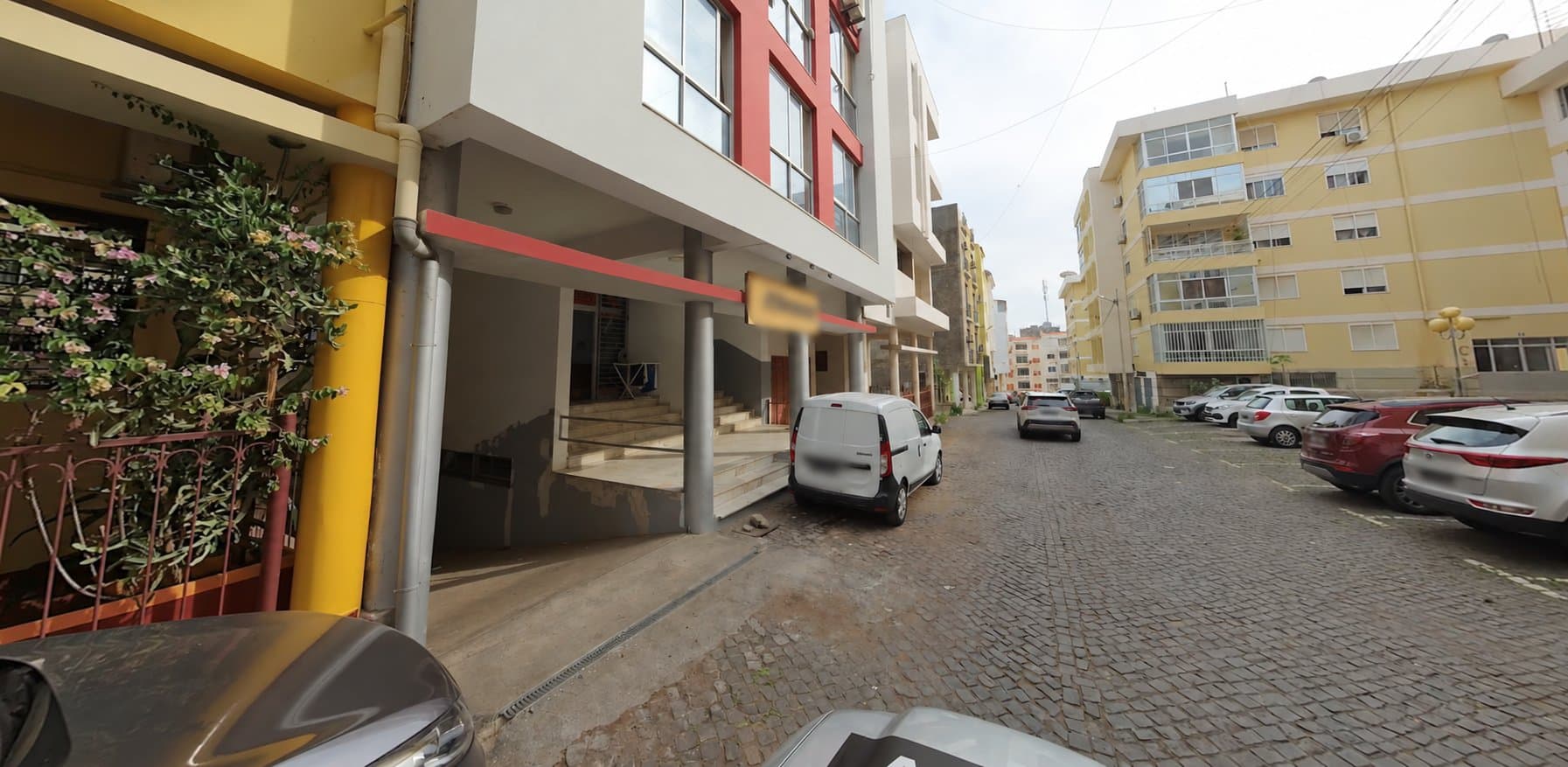 Commercial space for sale in Praia, Santiago — foto 2