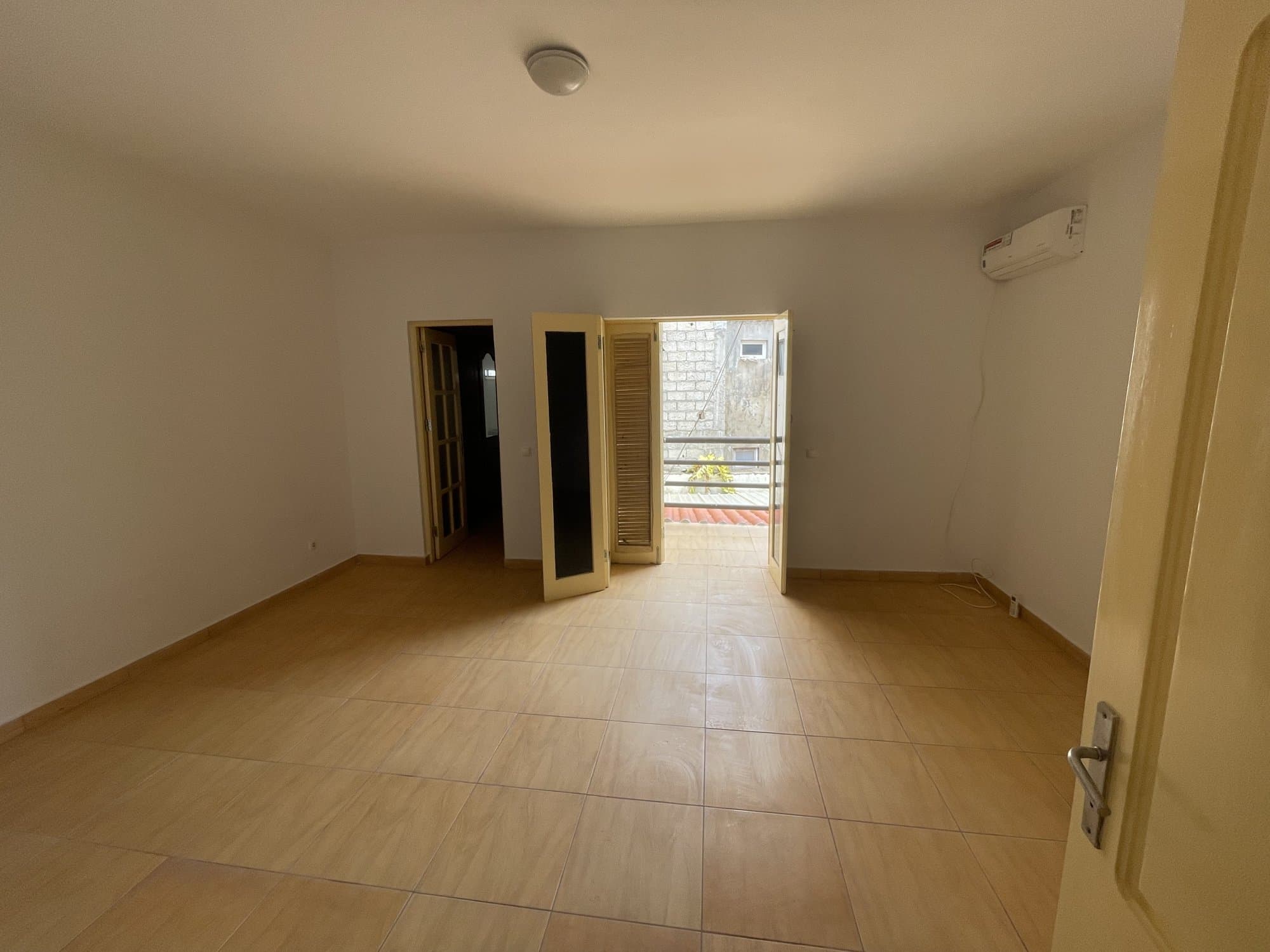 Appartement T2 à vendre à PRAIA, Santiago — foto 3